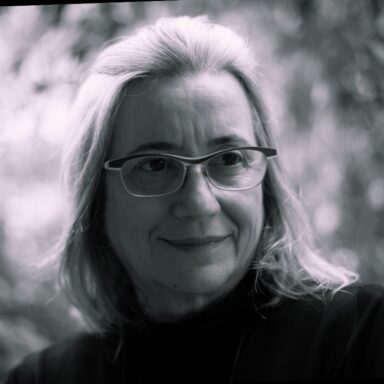 Monica Guimaraes Photo